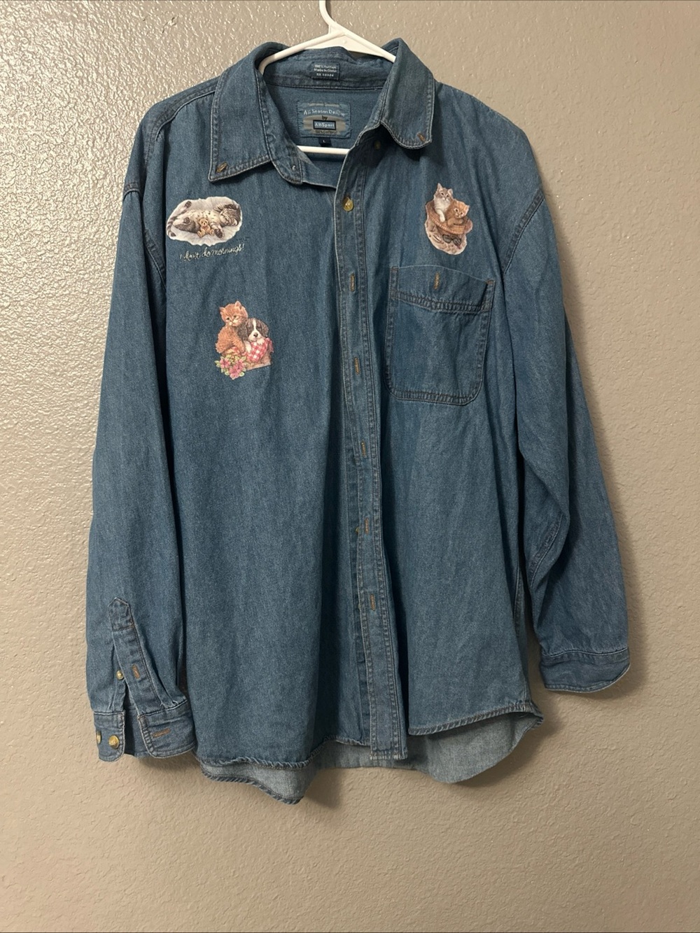 Vintage all sport jean 100% cotton L  Button-Up Shirt with cat design- Blue